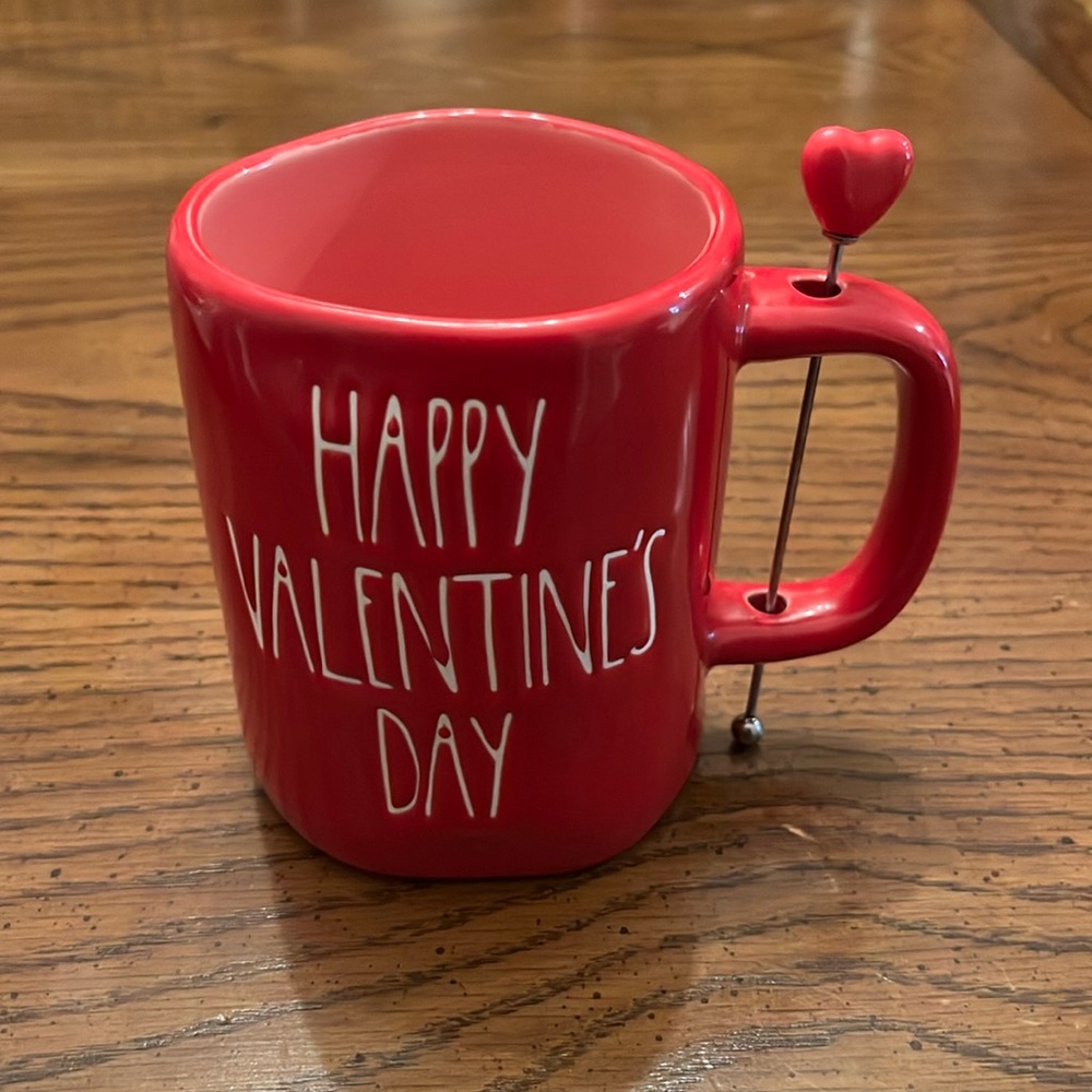 Rae Dunn Happy Valentine’s Day mug, NWOT